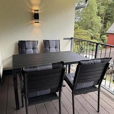 Barbarine Nyaraló *