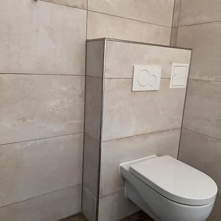 Nyaraló Barbarine Schöna