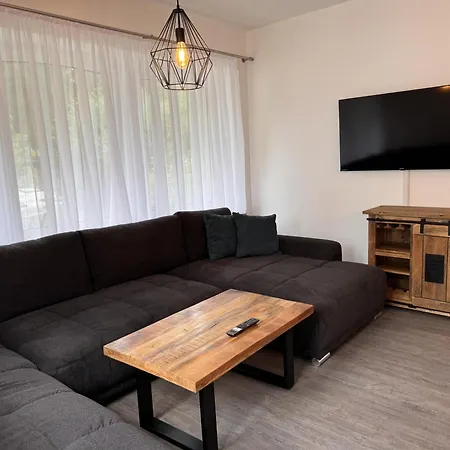 Nyaraló Barbarine *