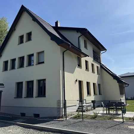 Nyaraló Barbarine Schöna